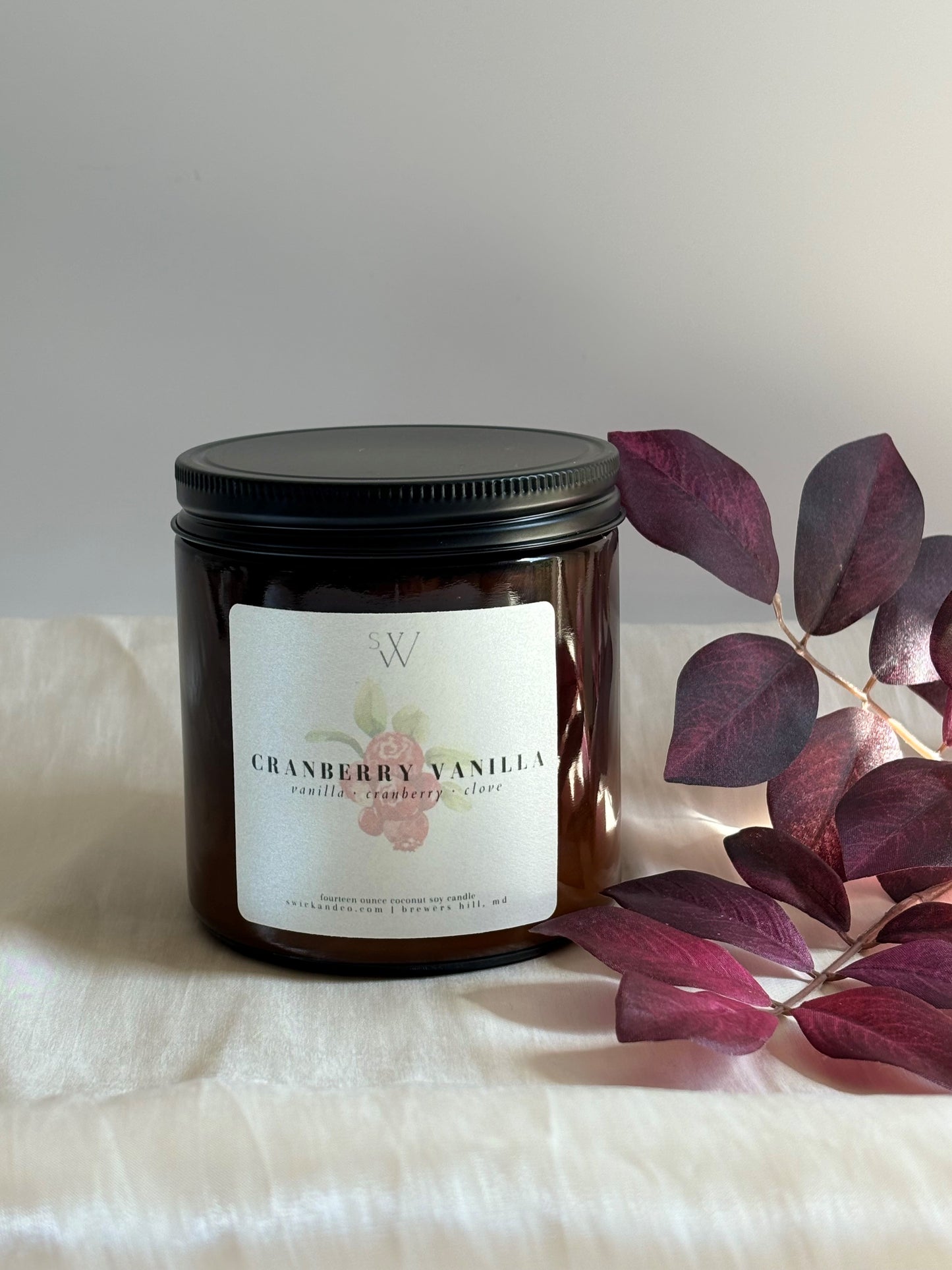 Cranberry Vanilla - 14oz Large Coconut Soy Candle