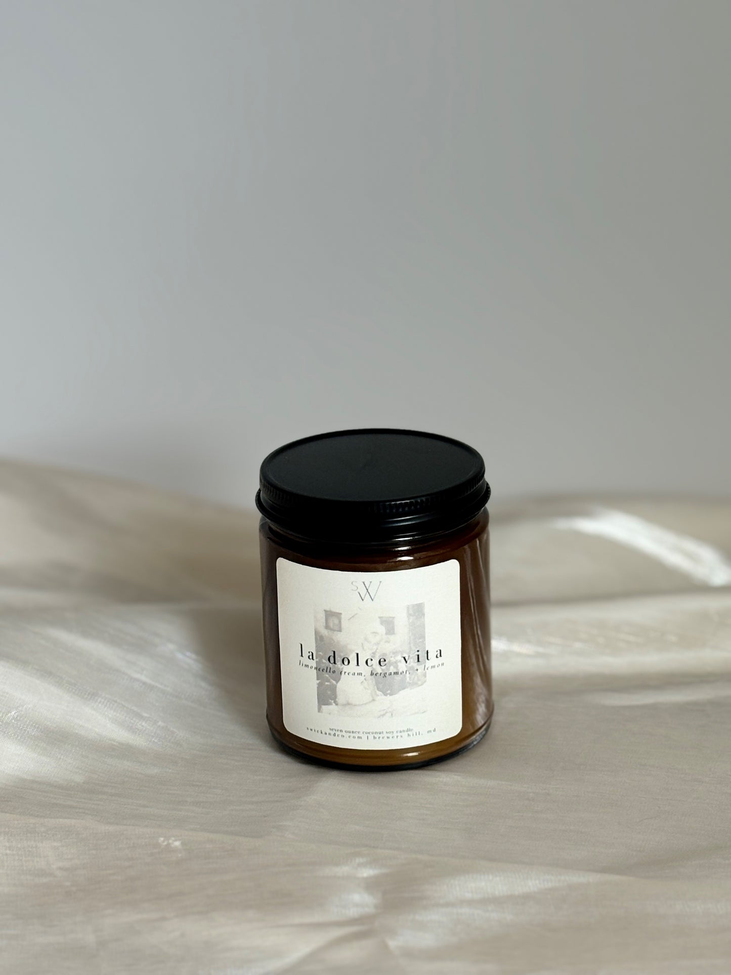 La Dolce Vita - 7oz Coconut Soy Candle