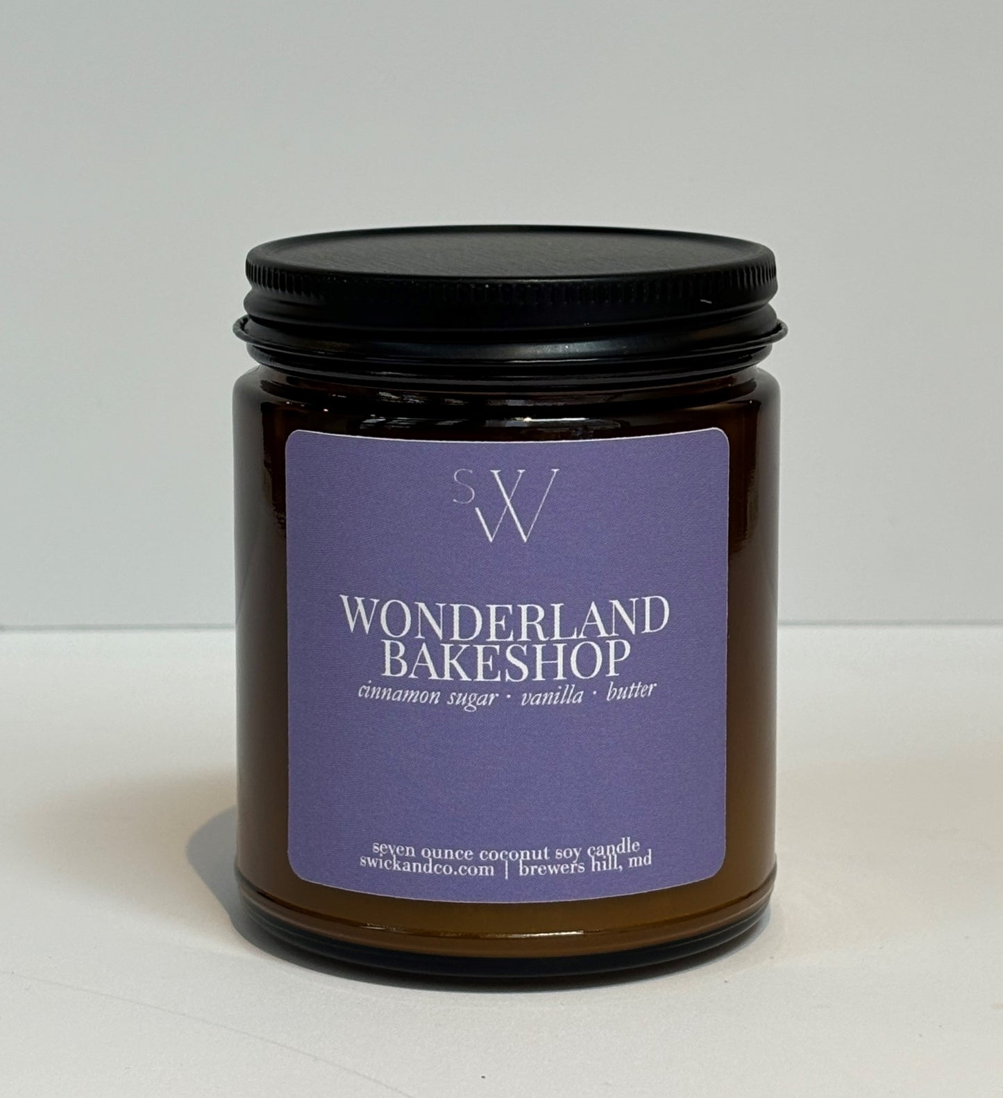 Wonderland Bakeshop - 7oz Coconut Soy Candle